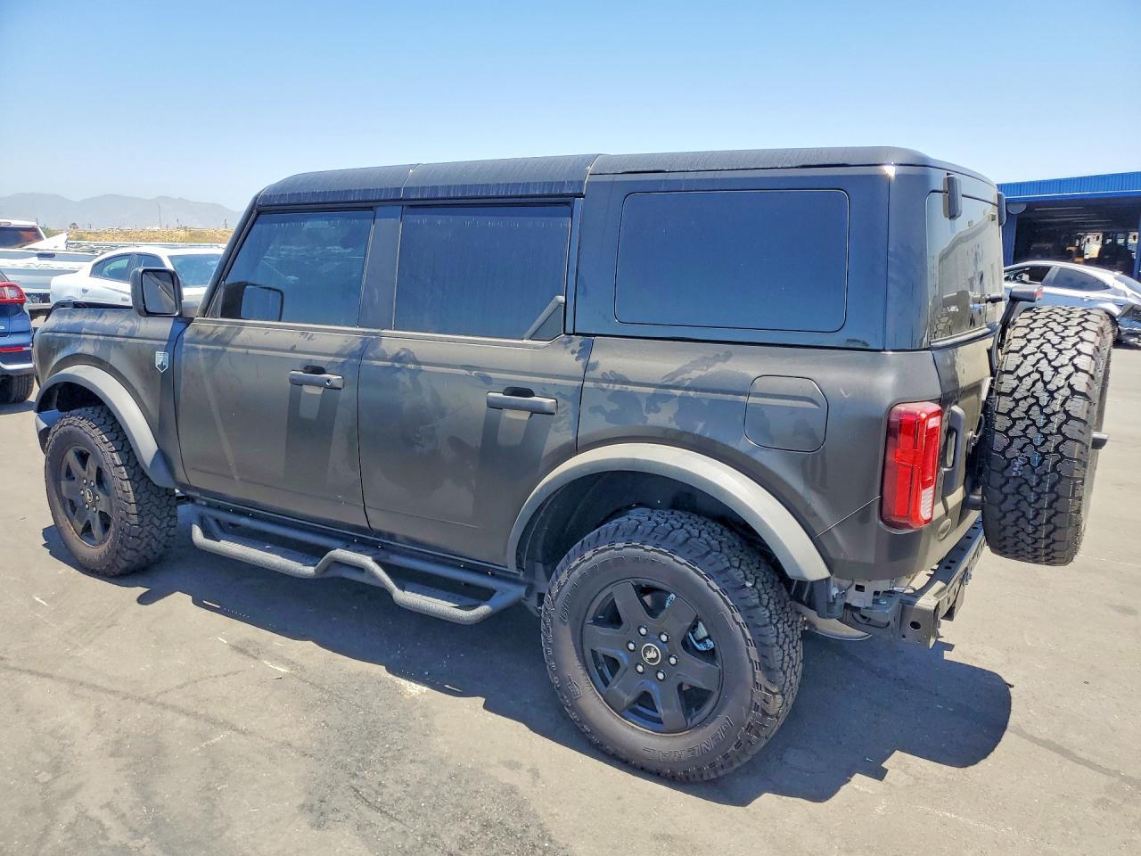 2025 Ford Bronco Big Bend - Фото 2