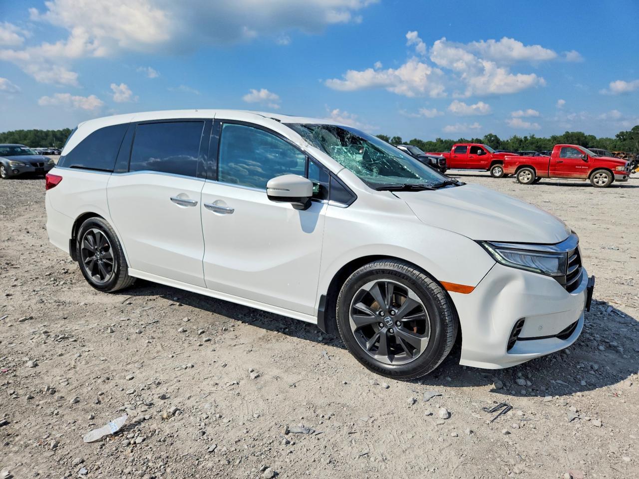 2022 Honda Odyssey Elite - Image 4