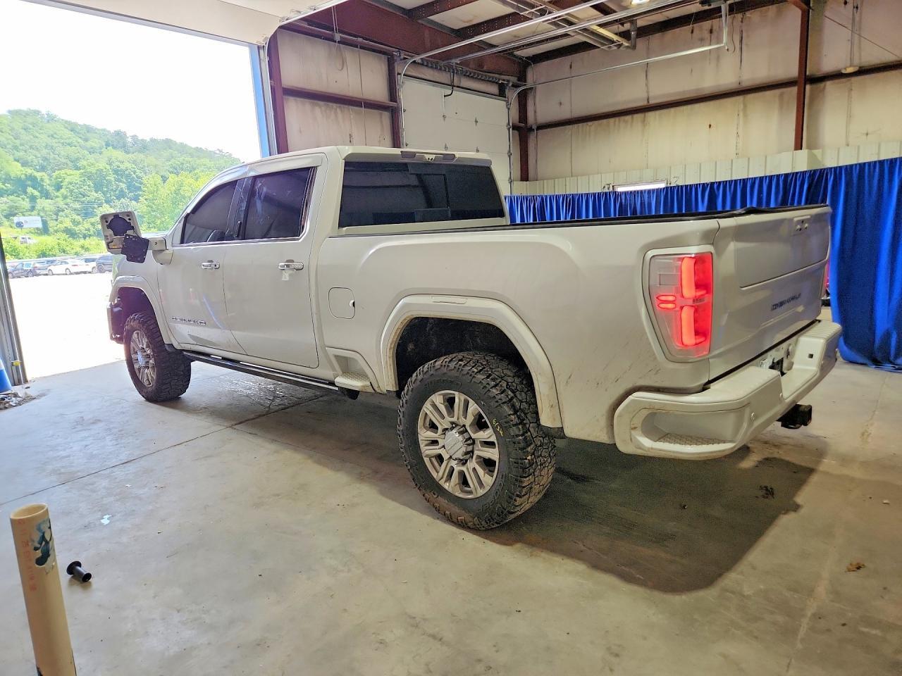 2021 GMC Sierra K2500 Denali - Фото 2