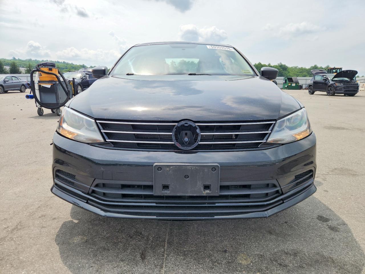 2015 Volkswagen Jetta Se - Image 5