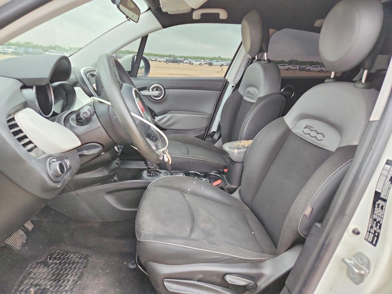 2016 Fiat 500X Easy - Image 7