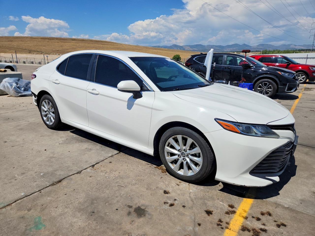 2018 Toyota Camry Le - Фото 4