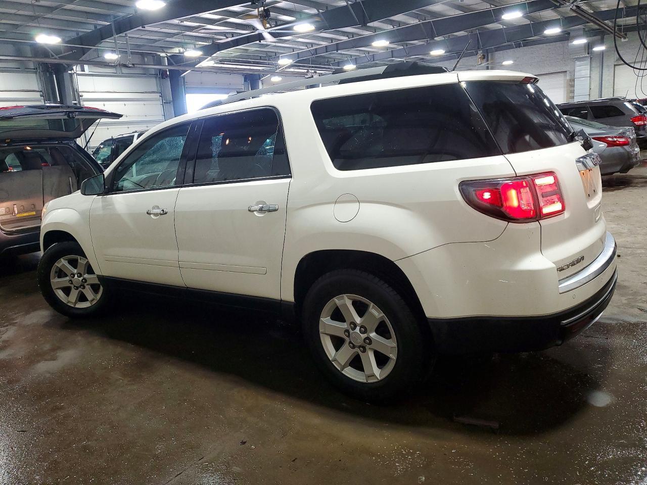 2015 GMC Acadia Sle - Фото 2