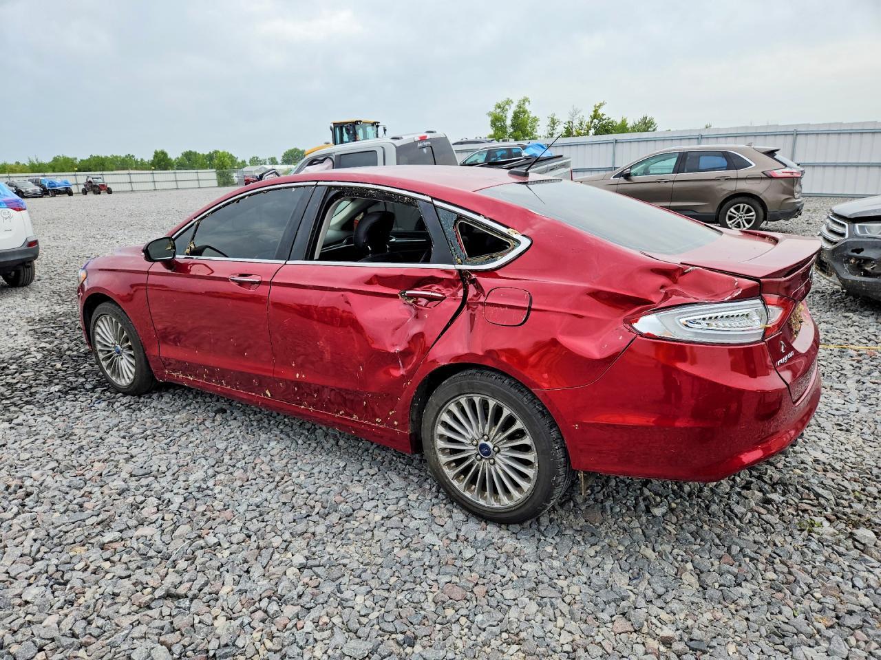 2014 Ford Fusion Titanium - Фото 2