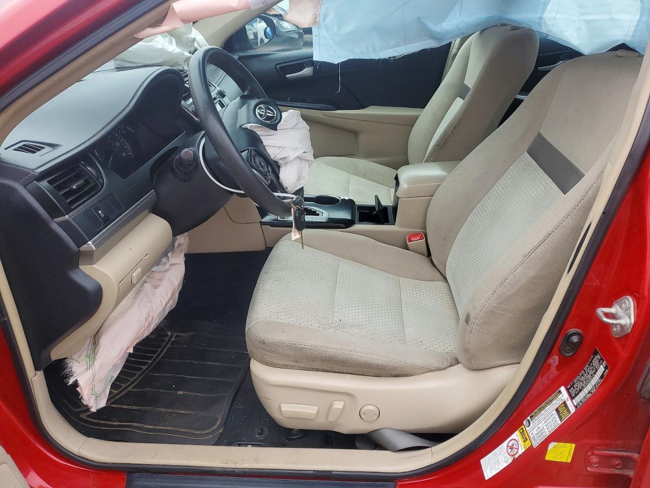 2014 Toyota Camry Le - Фото 7