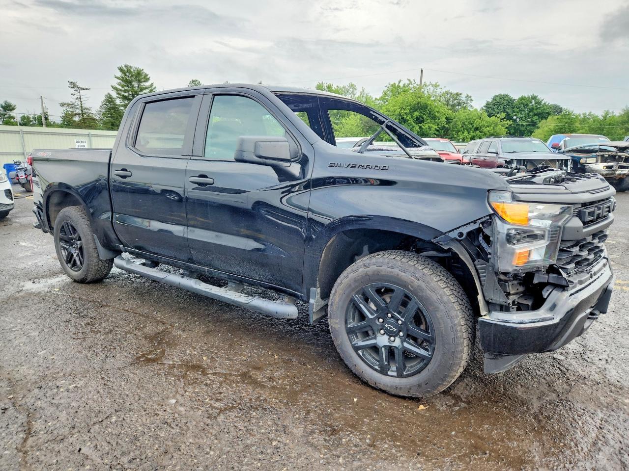 2024 Chevrolet Silverado K1500 Custom - Image 4