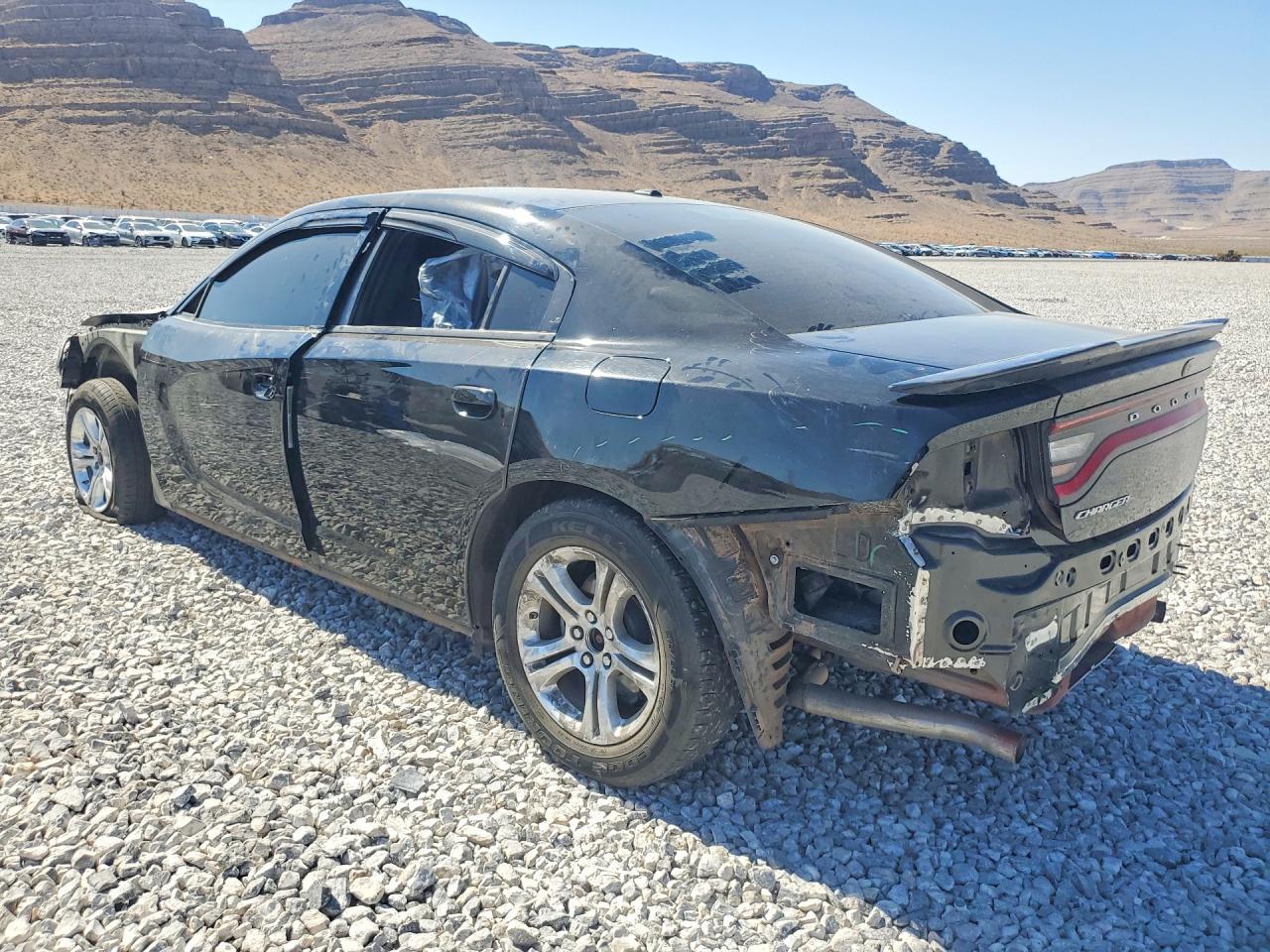 2022 Dodge Charger Sxt - Фото 2