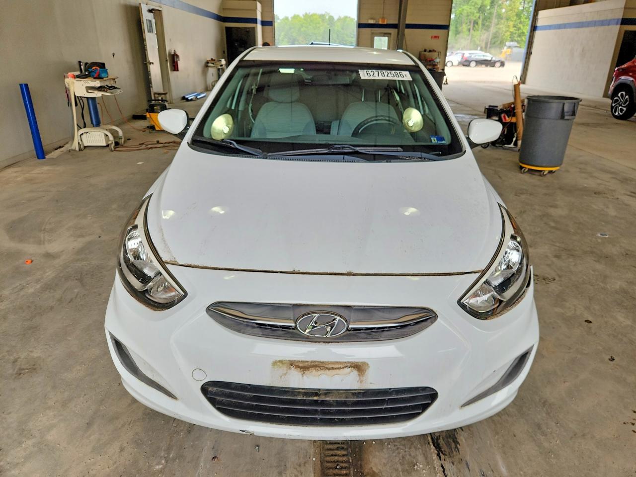 2017 Hyundai Accent Se - Фото 5