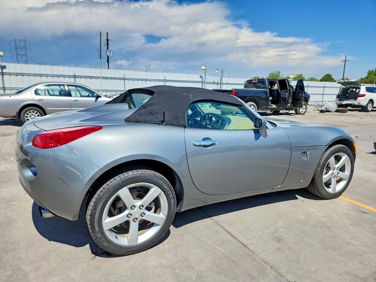 2006 Pontiac Solstice - Фото 3