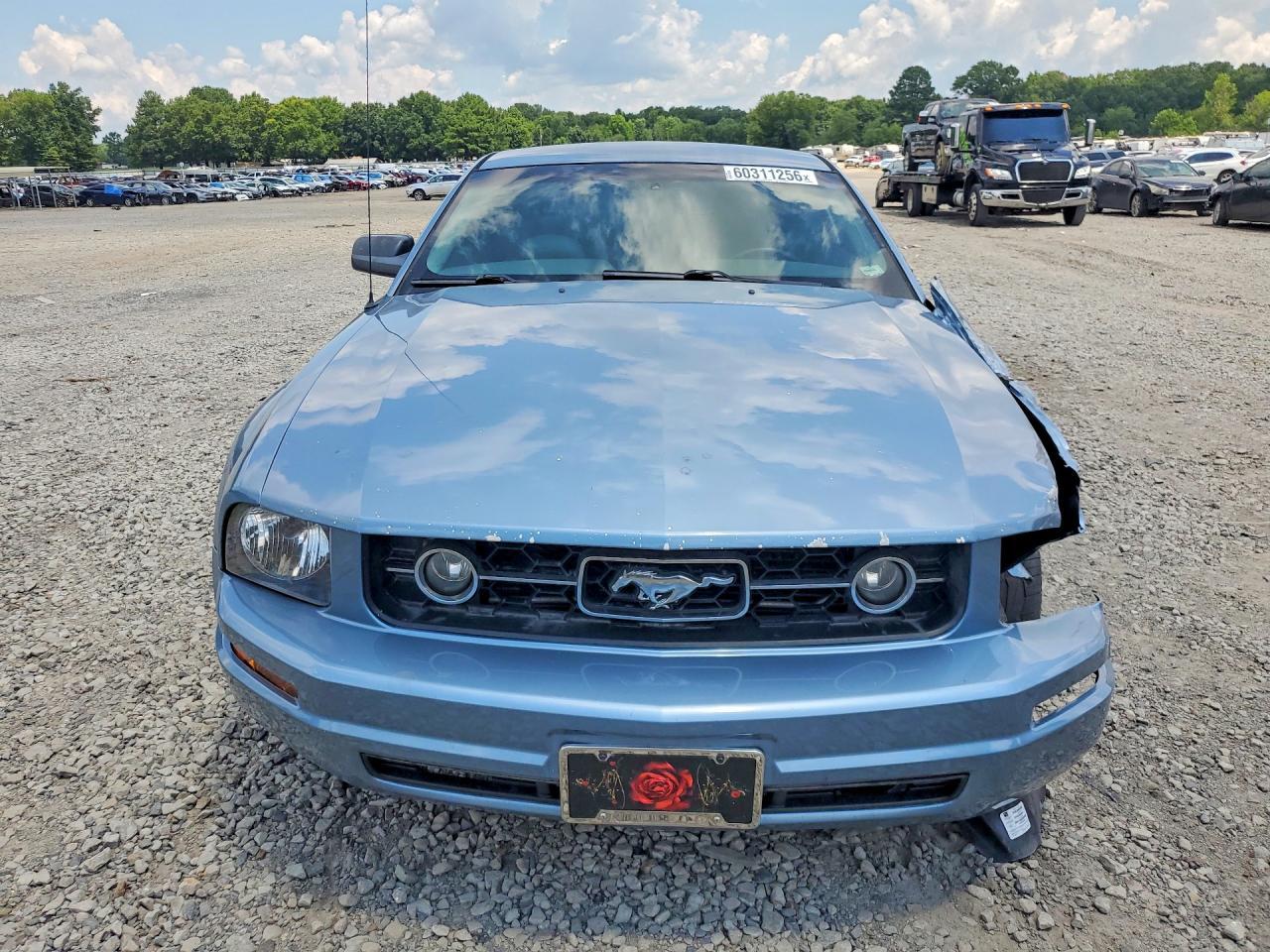 2006 Ford Mustang - Image 5