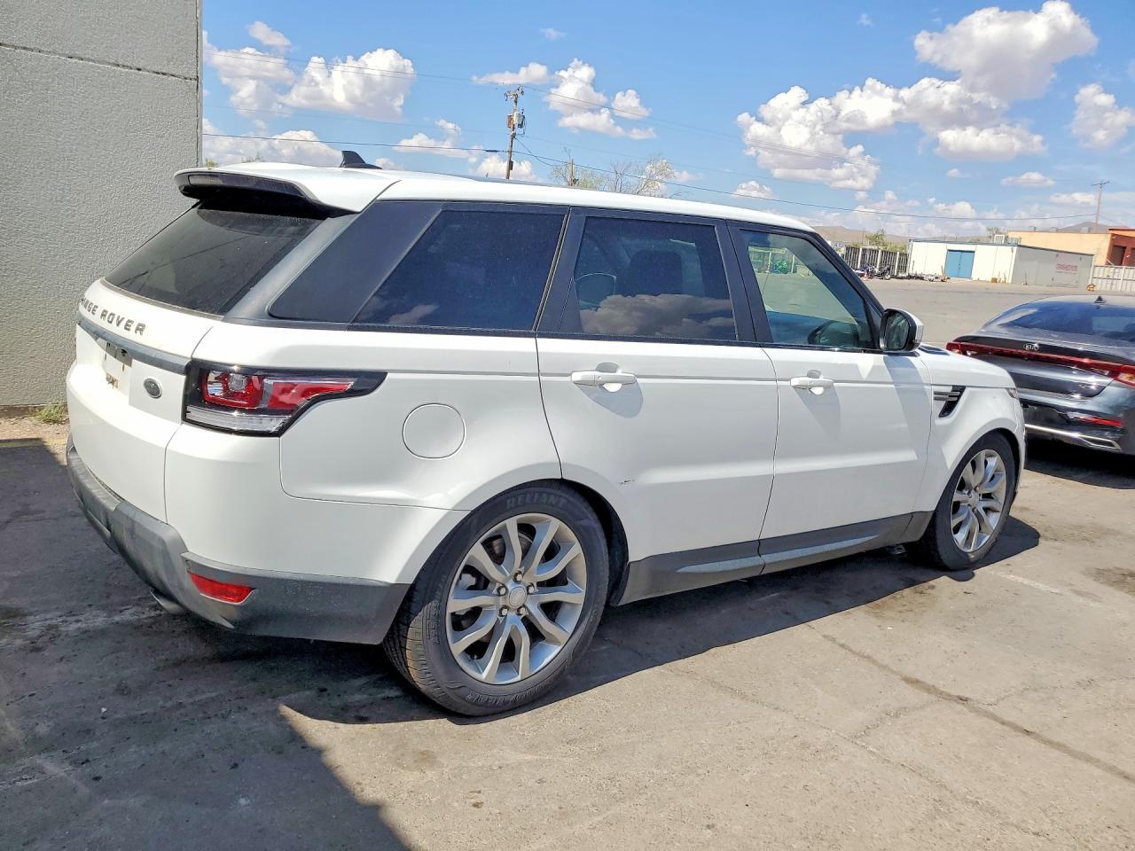 2016 Land Rover Range Rover Sport Se - Фото 3