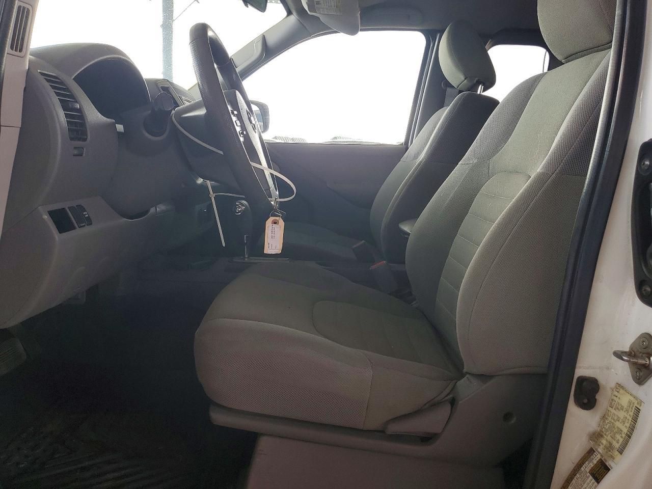 2019 Nissan Frontier S - Фото 7