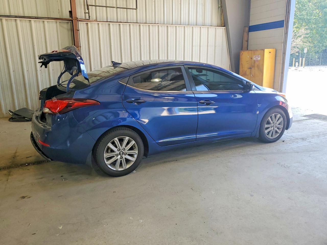 2015 Hyundai Elantra Se - Image 3