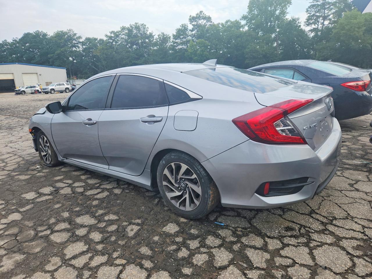 2018 Honda Civic Ex - Image 2