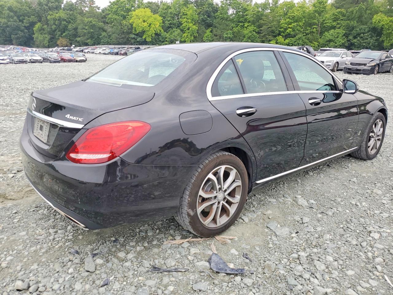 2017 Mercedes-Benz C 300 4Matic - Image 3
