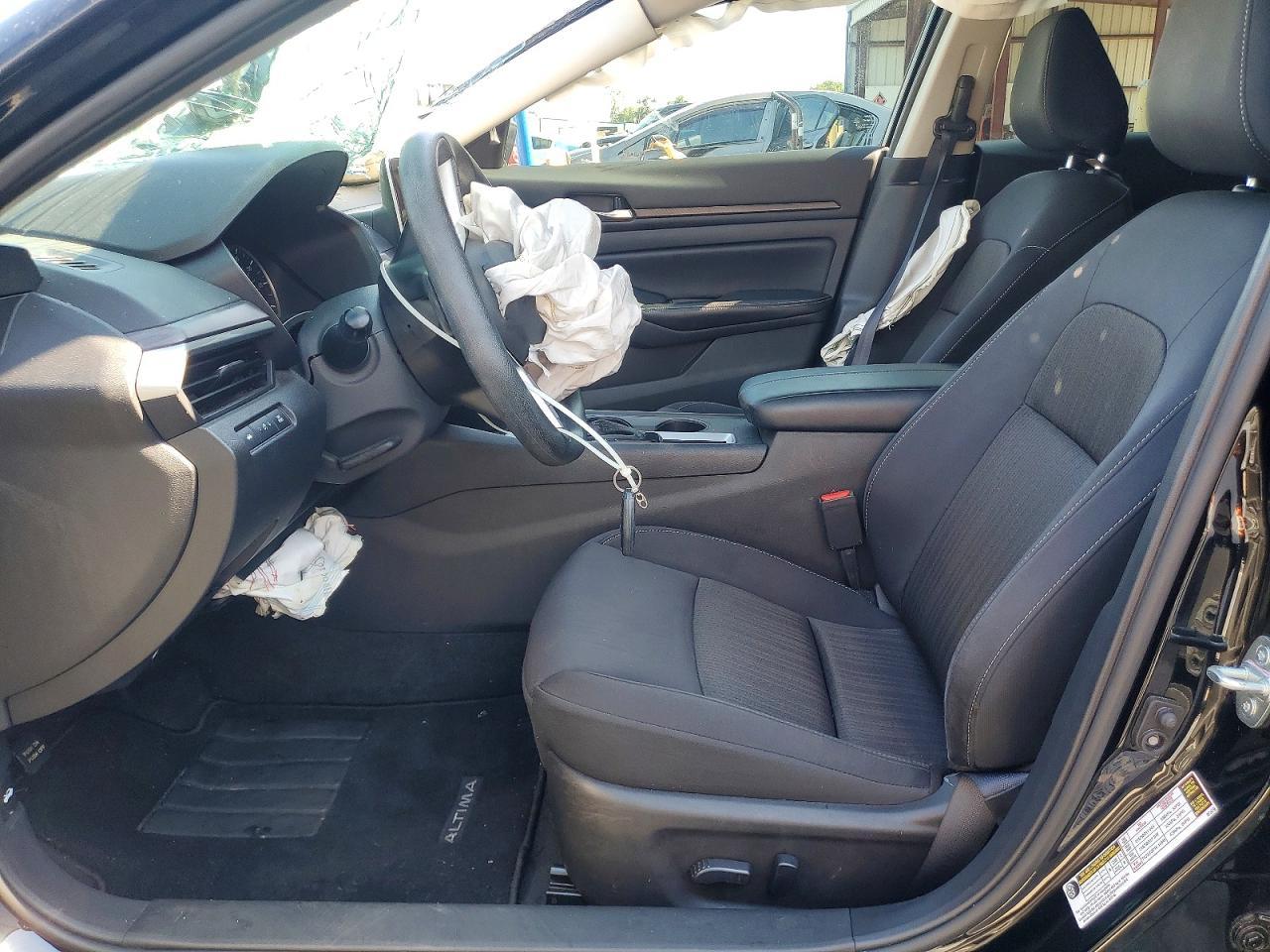 2025 Nissan Altima Sv - Image 7