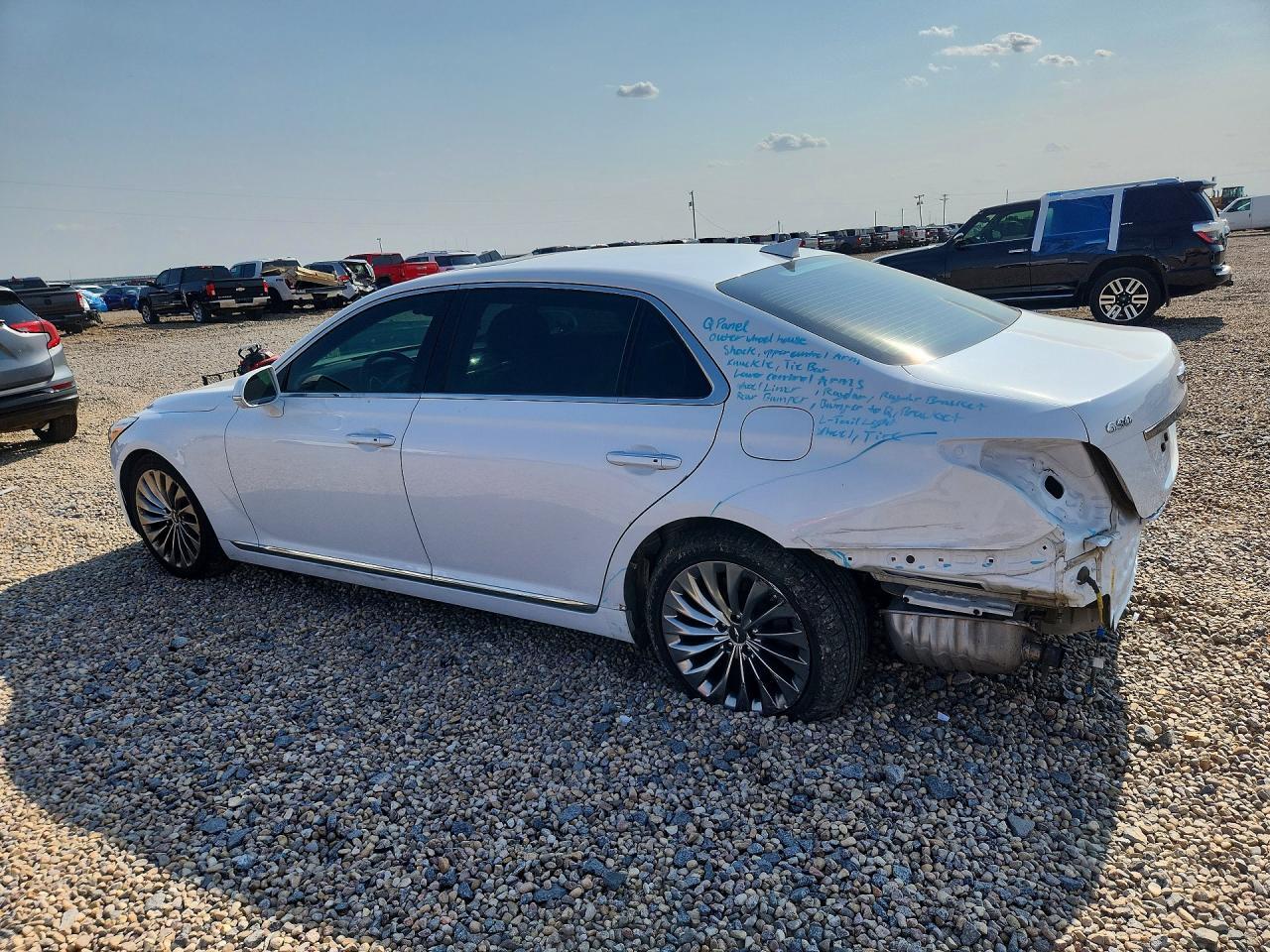 2017 Genesis G90 Premium - Image 2