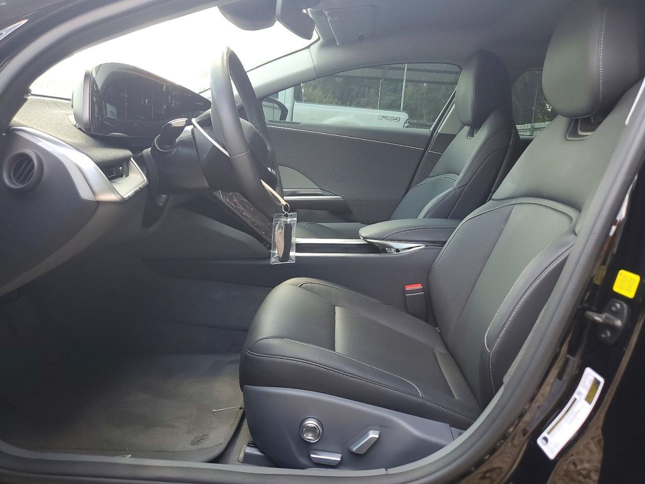 2025 Lucid Motors Air Pure - Фото 7