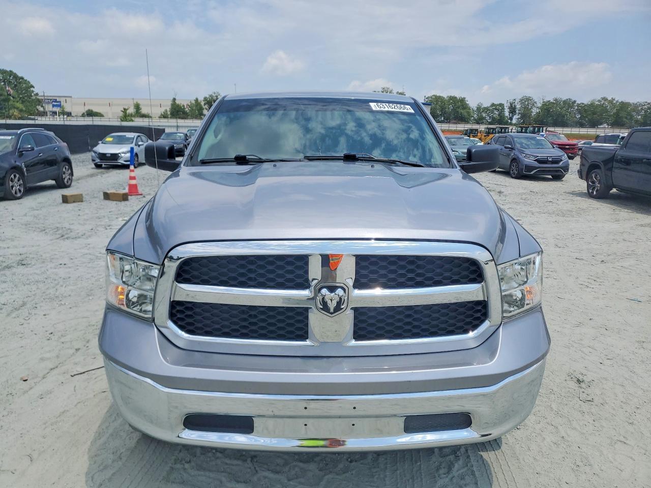 2024 Ram 1500 Classic Slt - Фото 5
