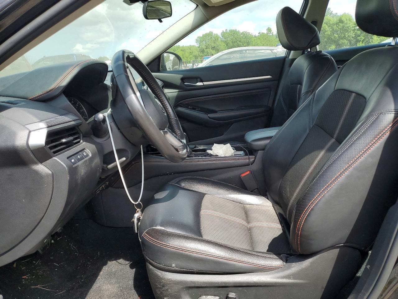 2023 Nissan Altima Sr - Image 7