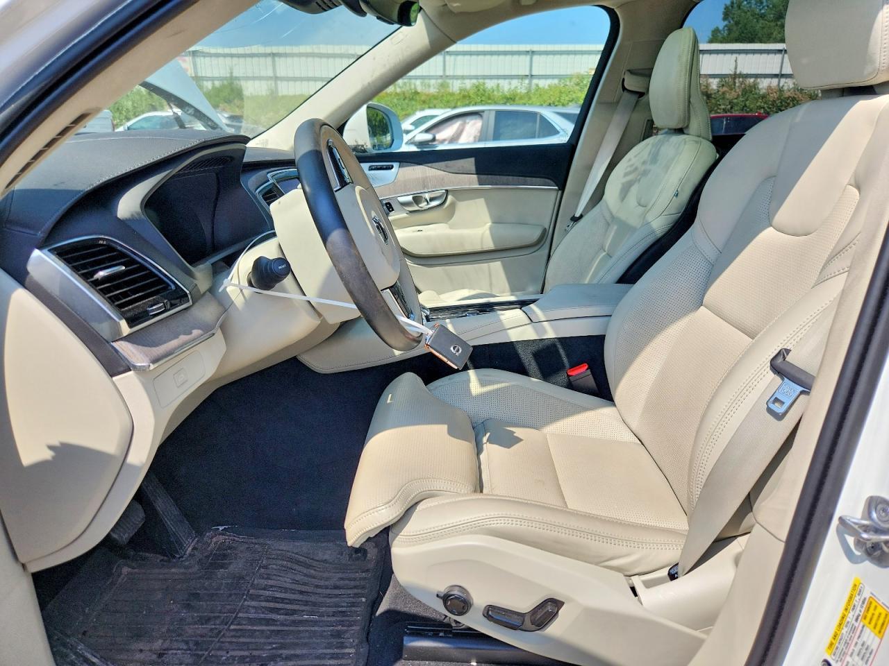2023 Volvo Xc90 Ultimate - Image 7