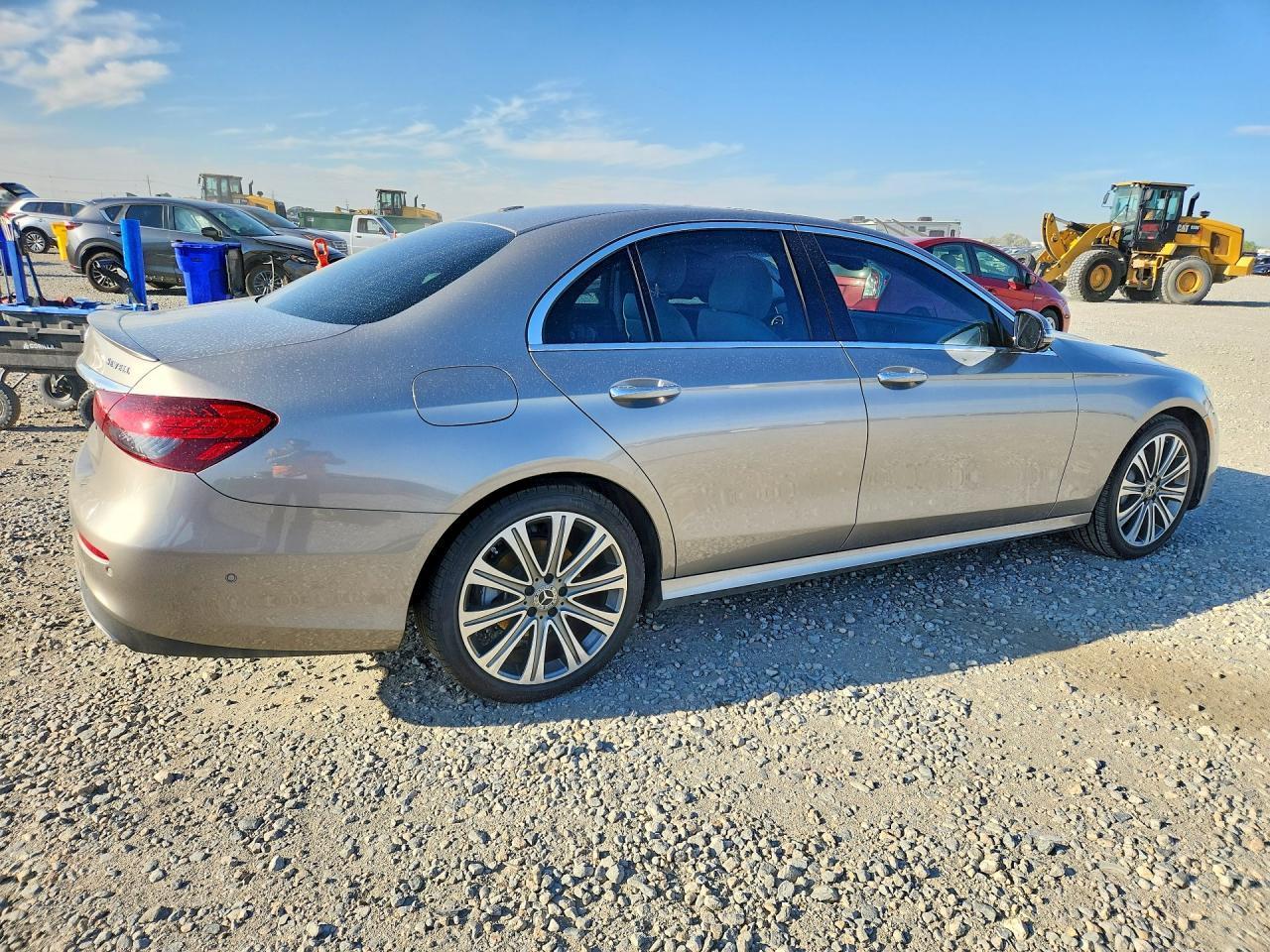 2023 Mercedes-Benz E 350 - Фото 3