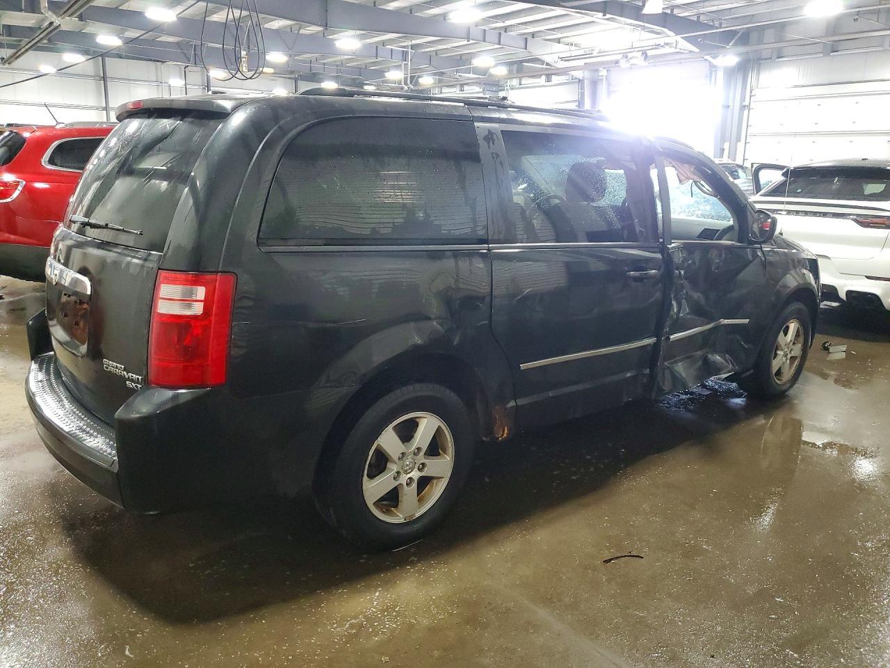 2010 Dodge Grand Caravan Sxt - Image 3