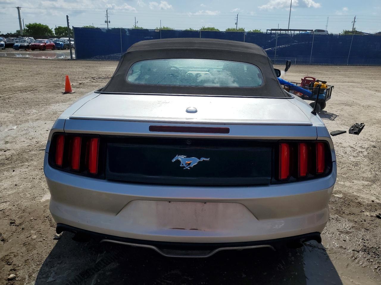 2016 Ford Mustang - Image 6