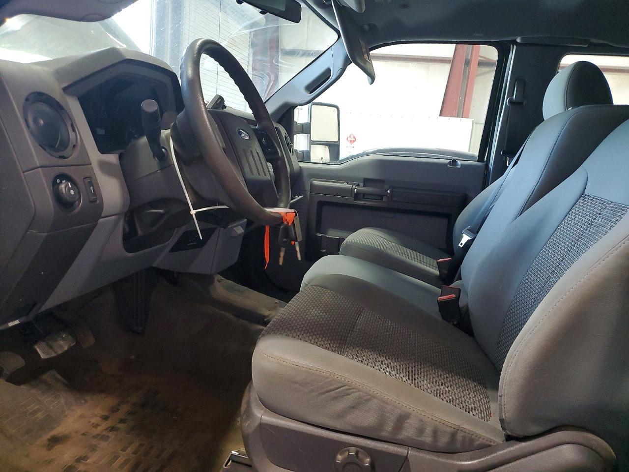 2015 Ford F250 Super Duty - Image 7