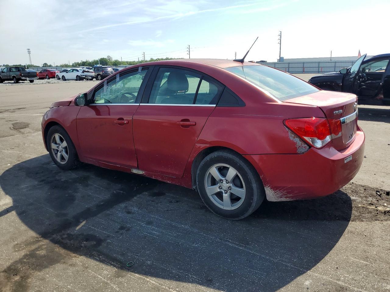 2012 Chevrolet Cruze Lt - Image 2