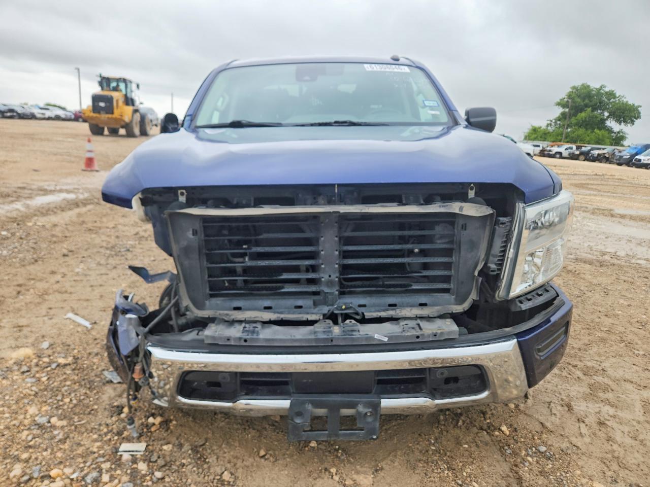 2021 Nissan Titan Sv - Фото 5