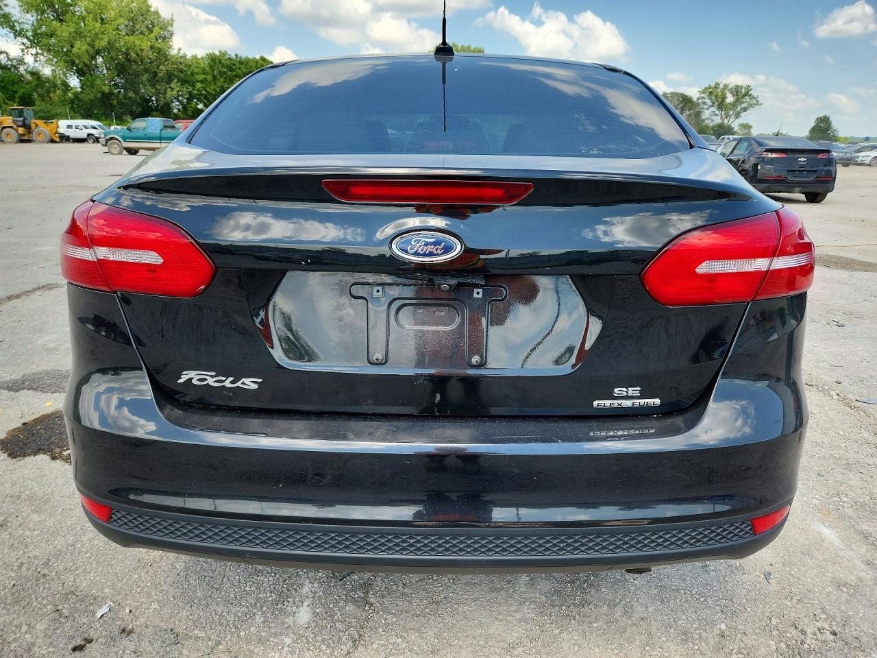 2015 Ford Focus Se - Фото 6
