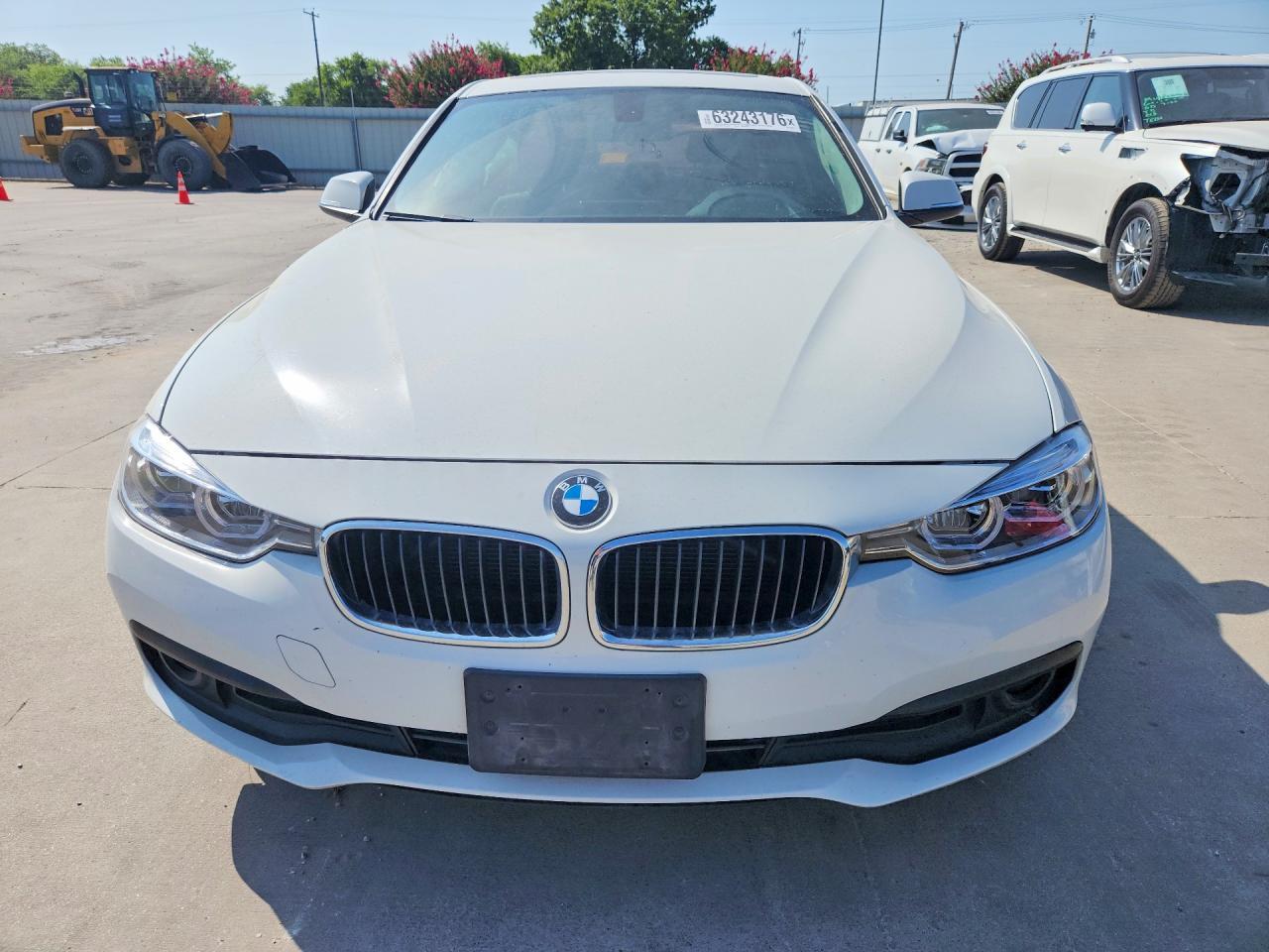 2018 BMW 320 I - Image 5