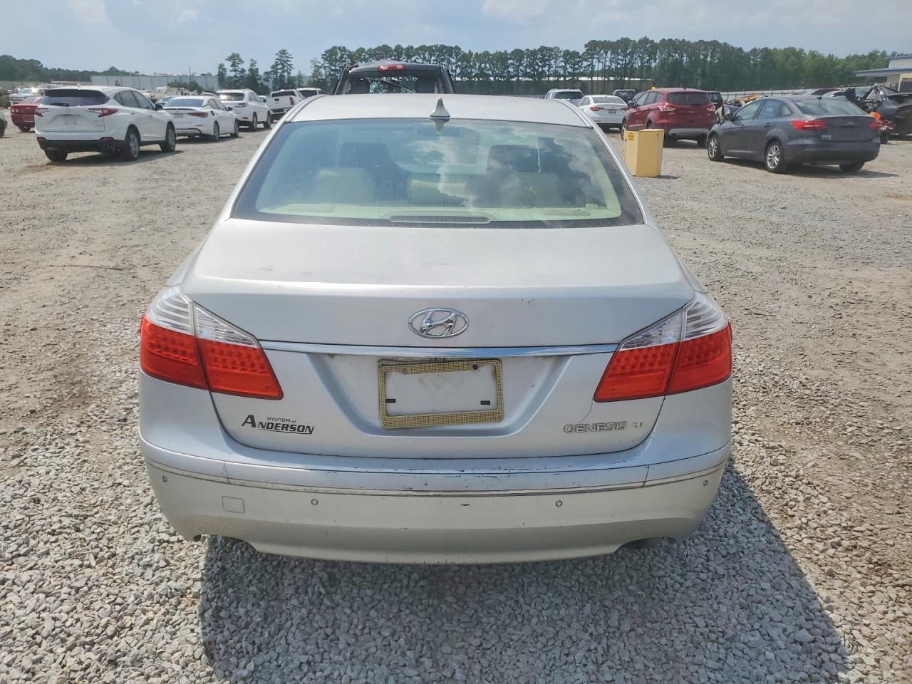 2009 Hyundai Genesis 3.8L - Фото 6