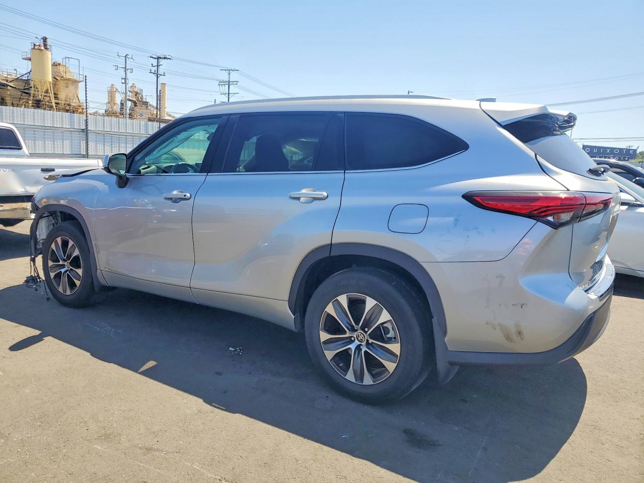 2022 Toyota Highlander Hybrid Xle - Фото 2