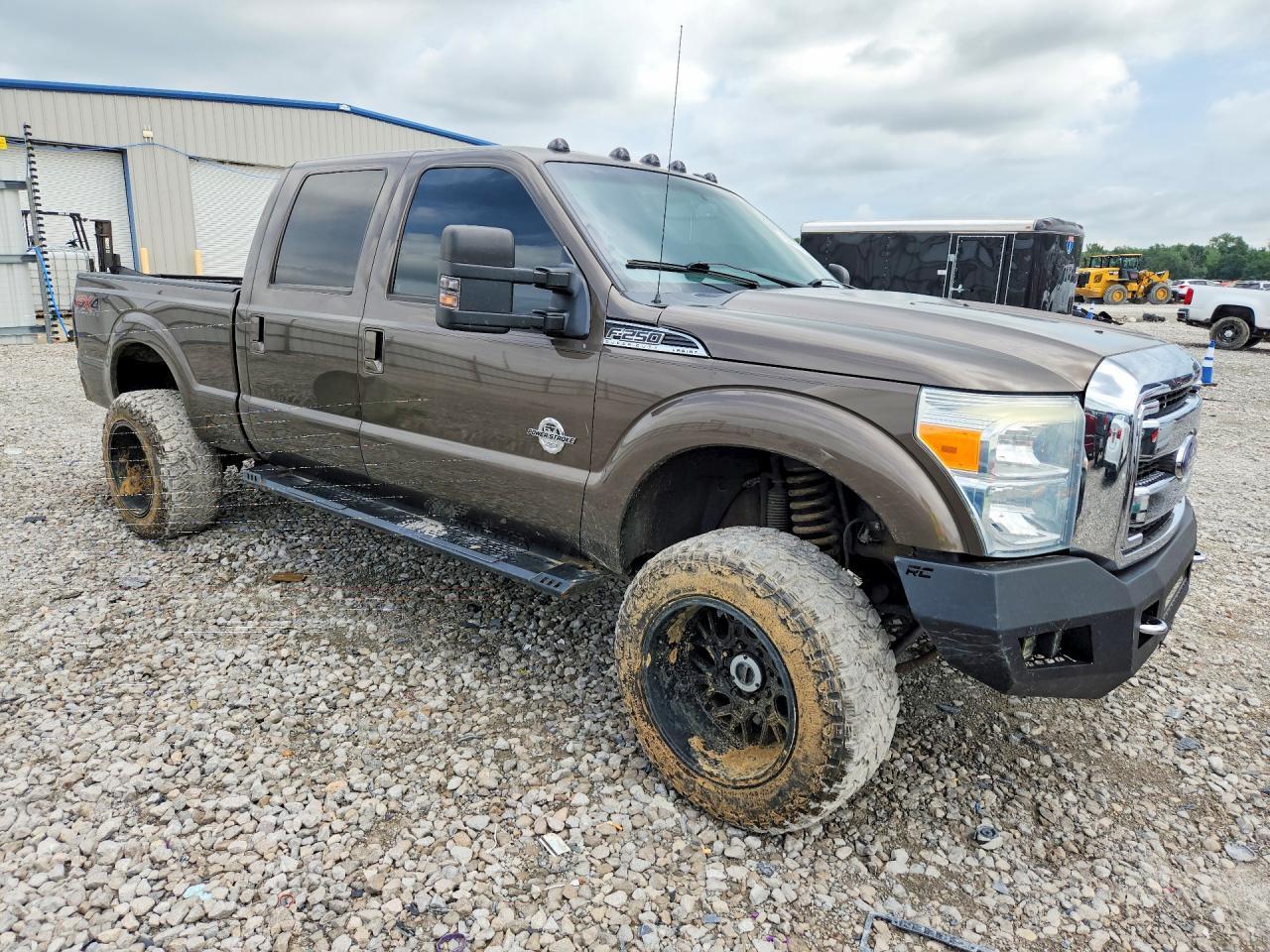 2016 Ford F250 Super Duty - Image 4