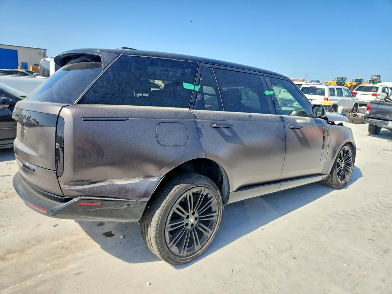 2025 Land Rover Range Rover Se - Фото 3