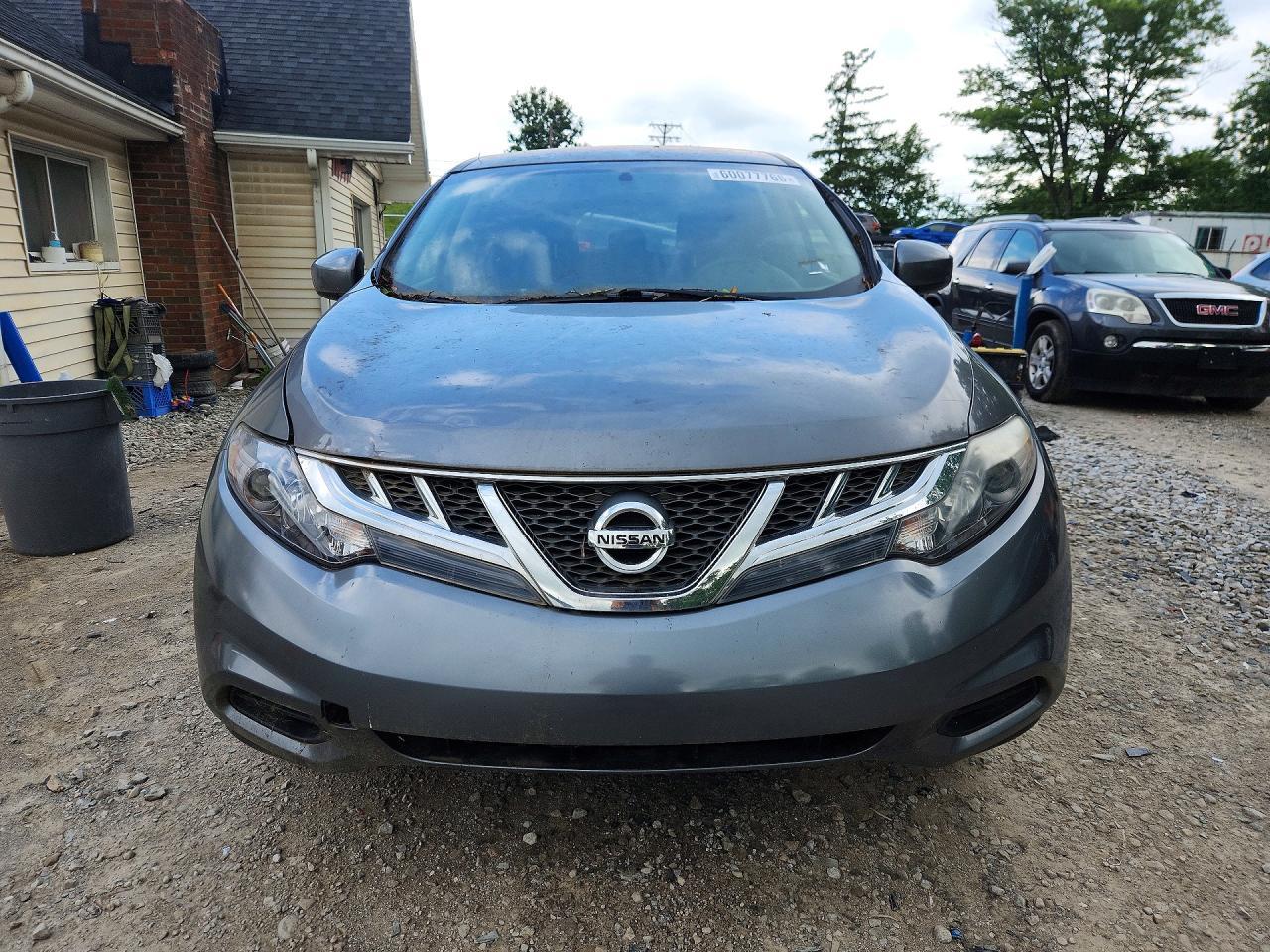 2014 Nissan Murano S - Image 5