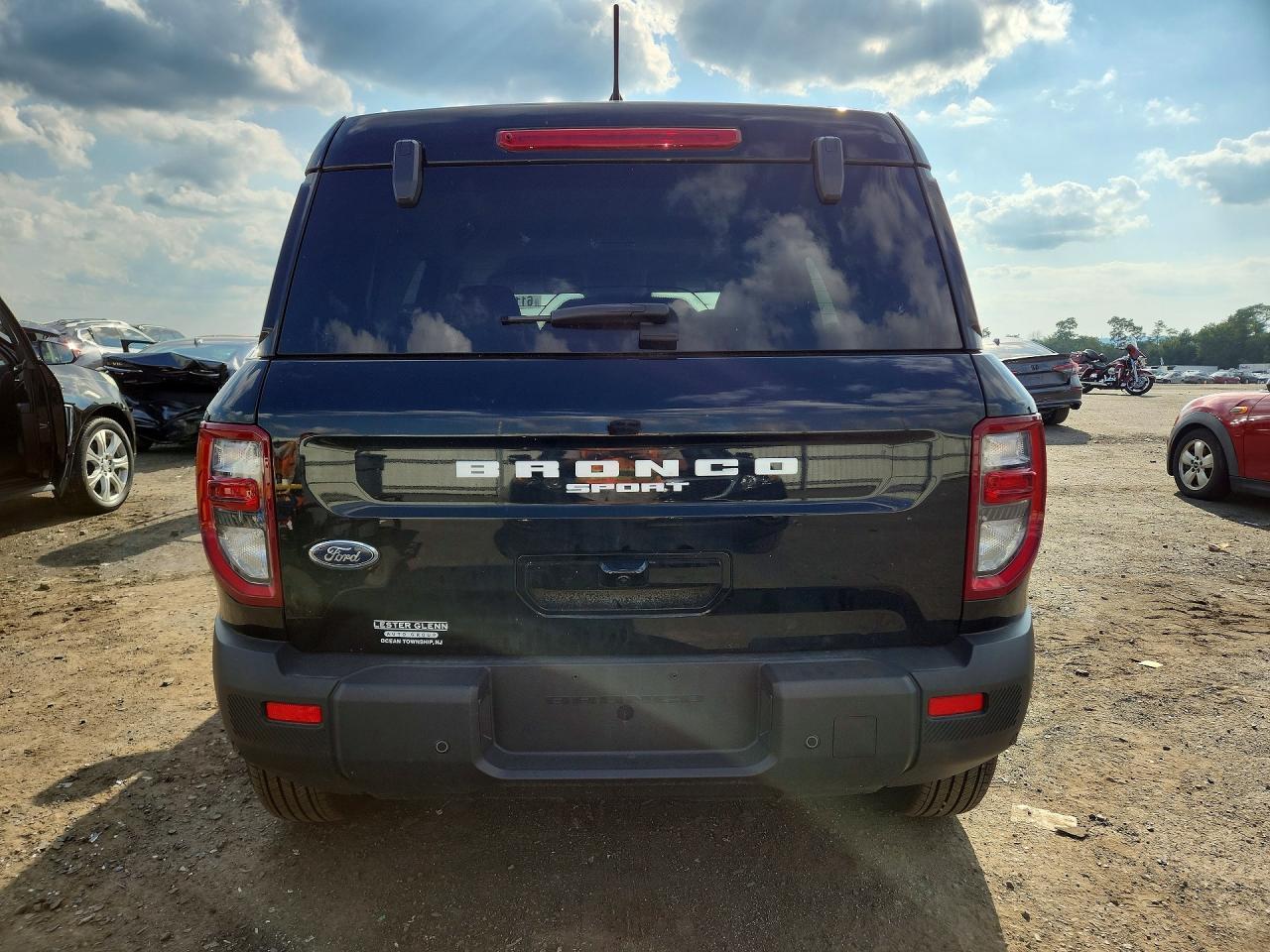 2025 Ford Bronco Sport Outer Banks - Image 6