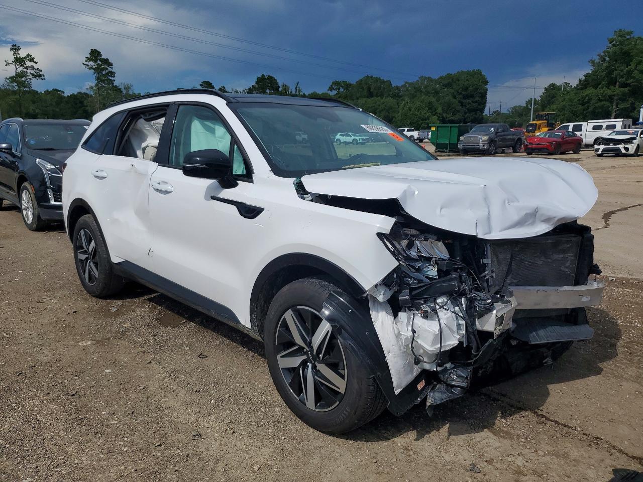 2022 Kia Sorento S - Фото 4