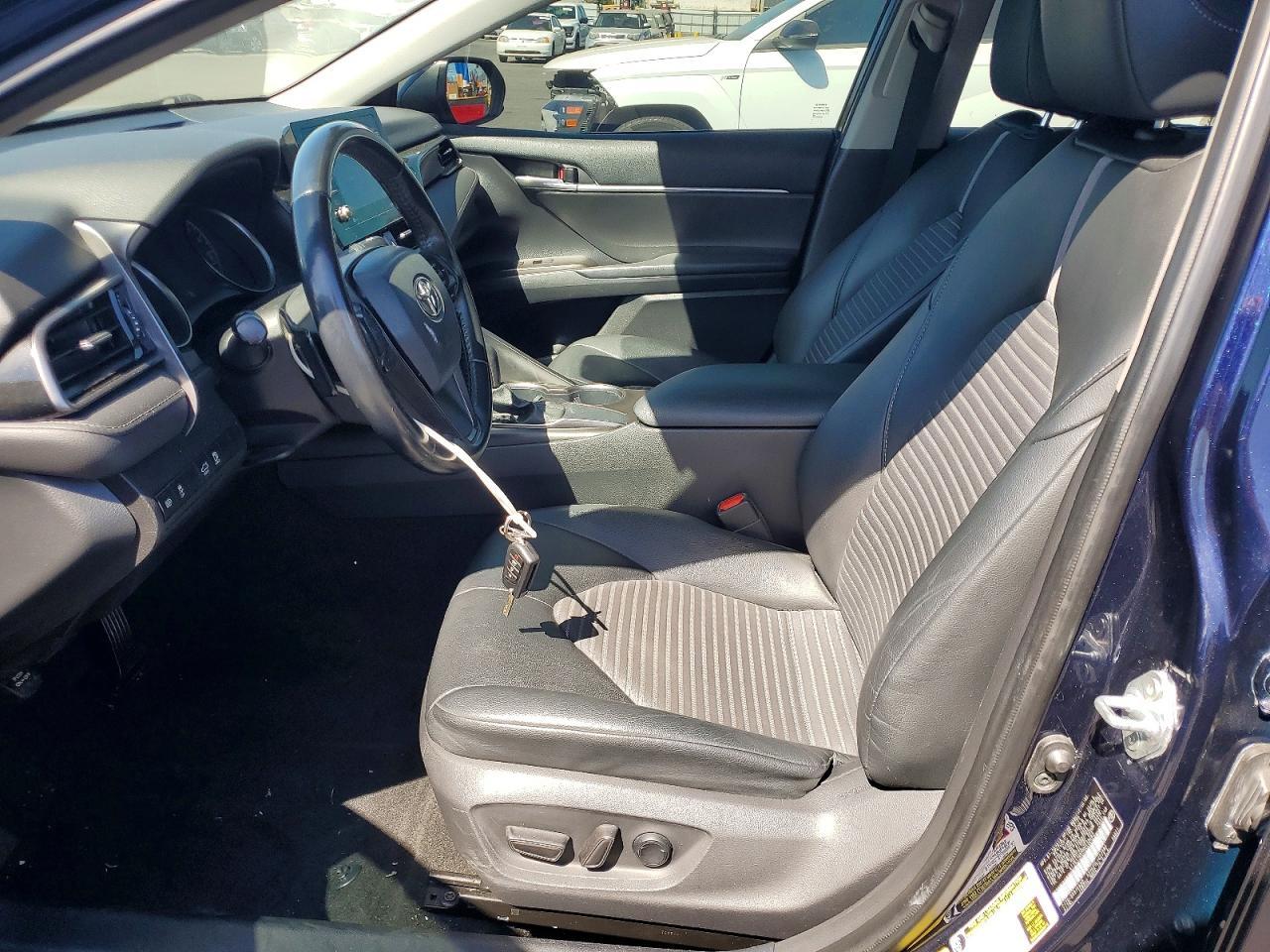 2021 Toyota Camry Se - Image 7