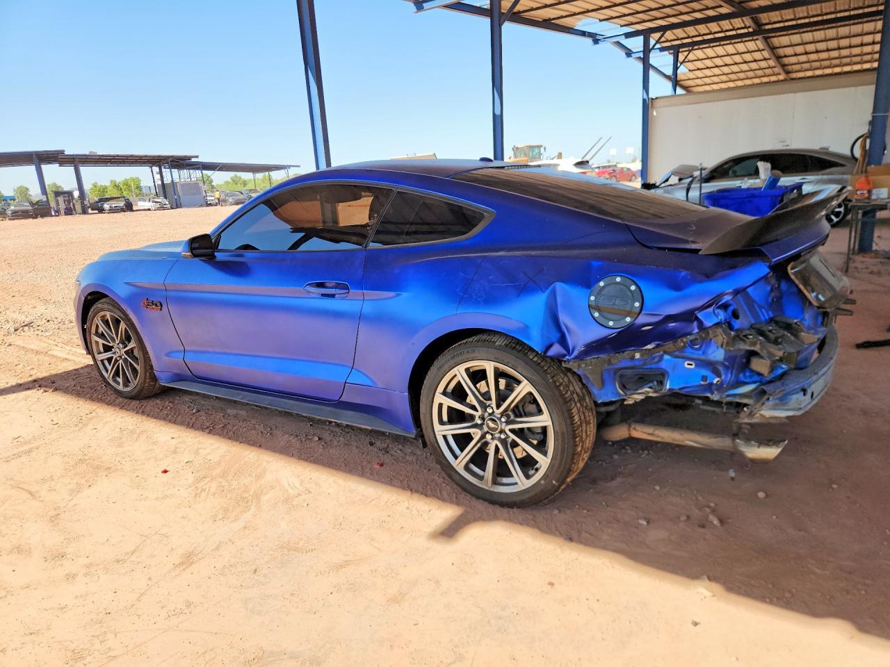 2015 Ford Mustang Gt - Фото 2