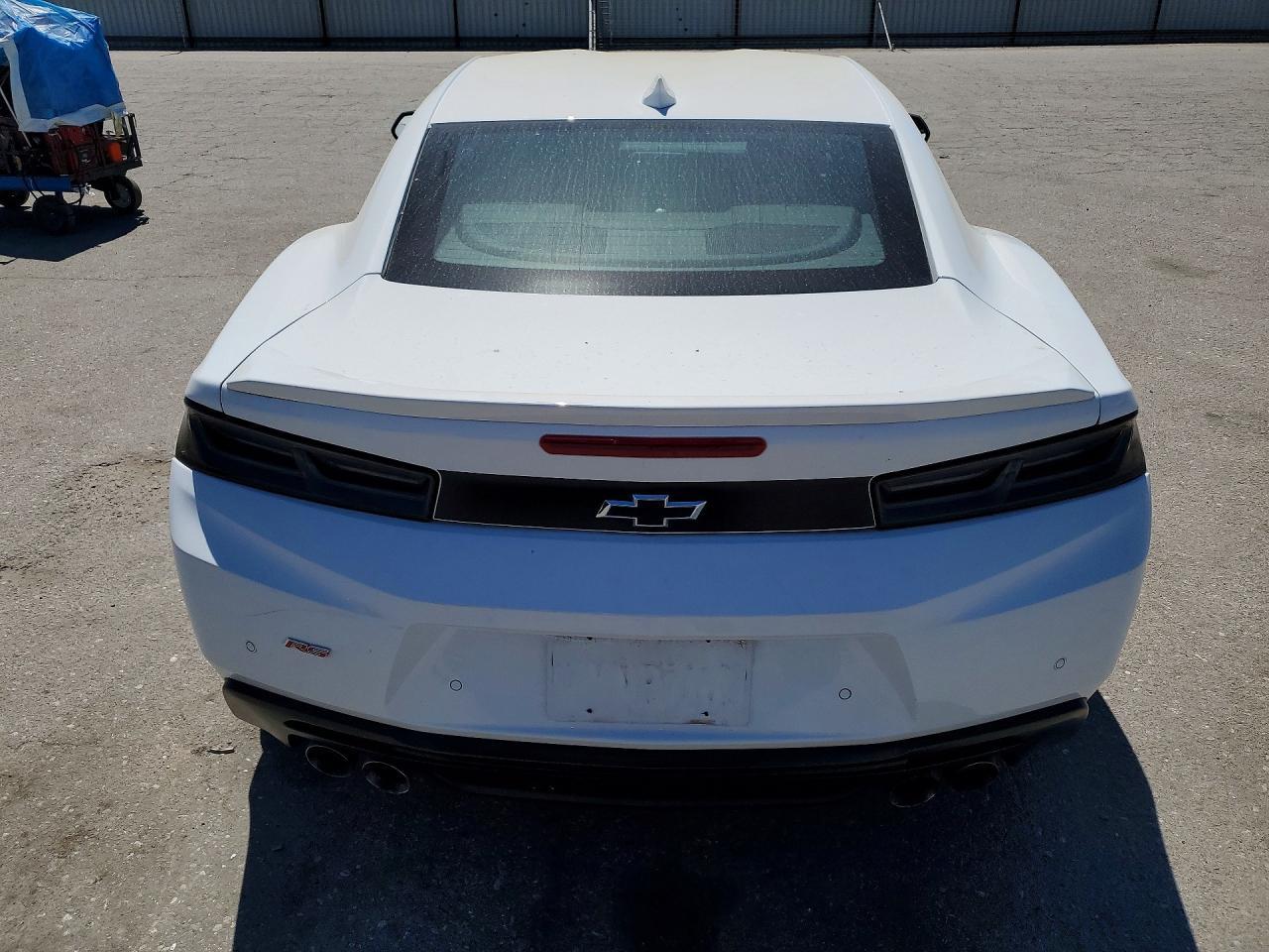 2017 Chevrolet Camaro Lt - Image 6
