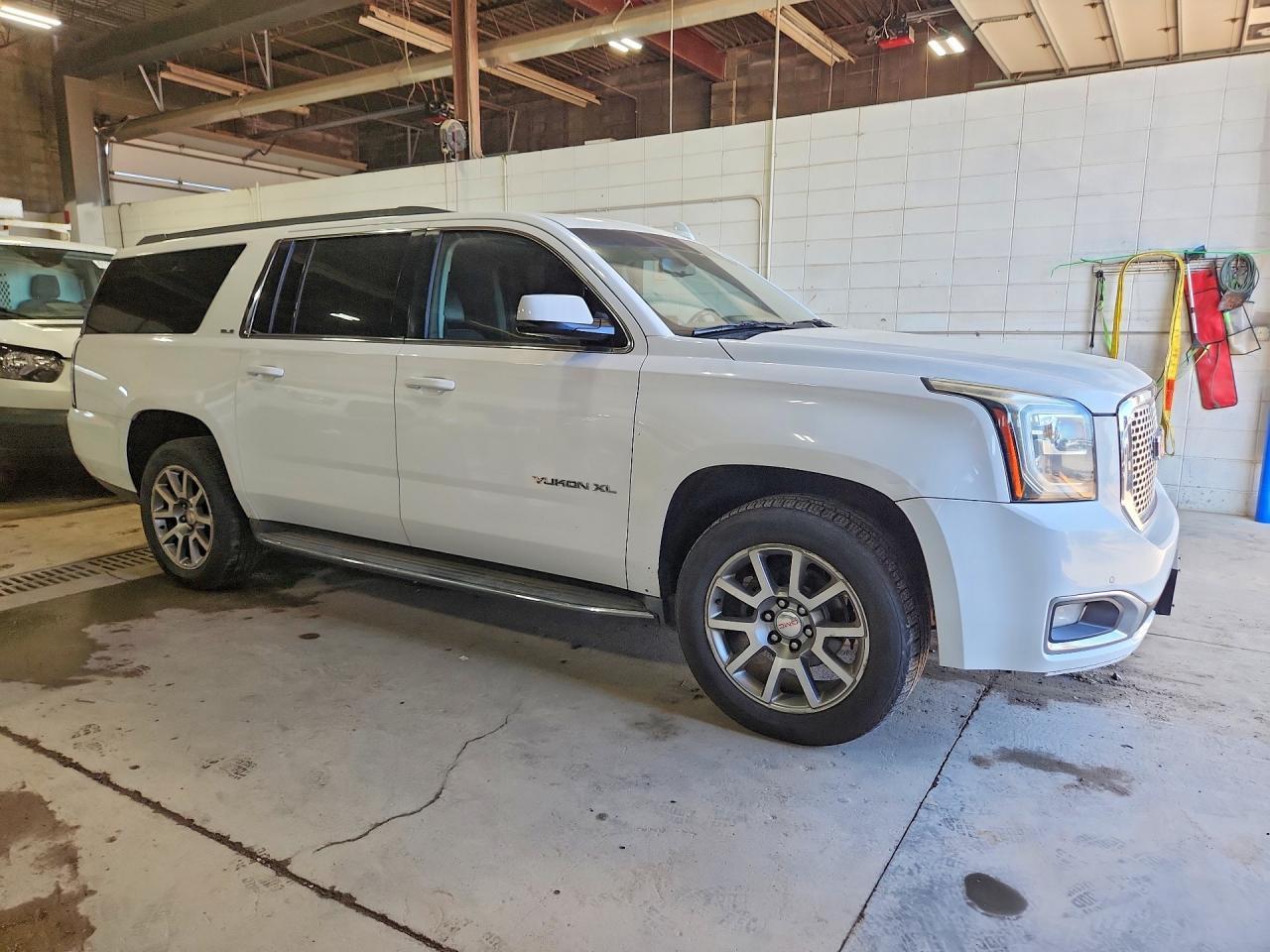 2015 GMC Yukon Xl K1500 Sle - Фото 4