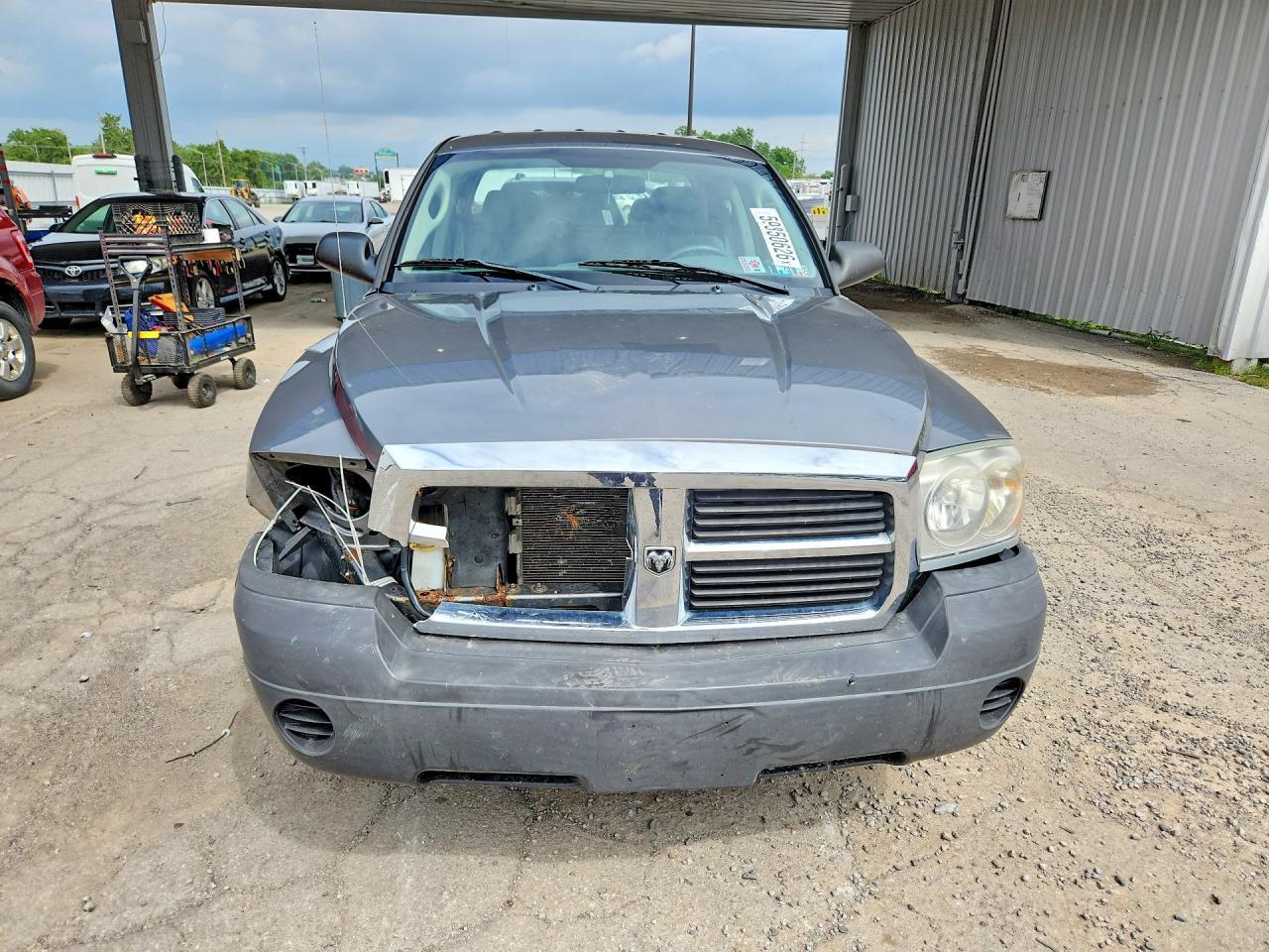 2007 Dodge Dakota Quad - Image 5