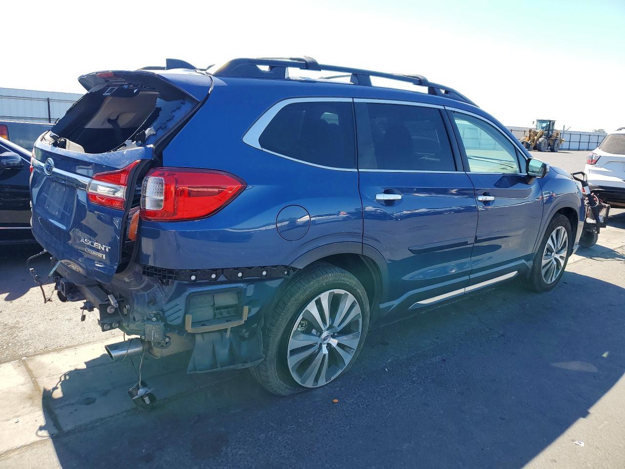 2020 Subaru Ascent Touring - Фото 3