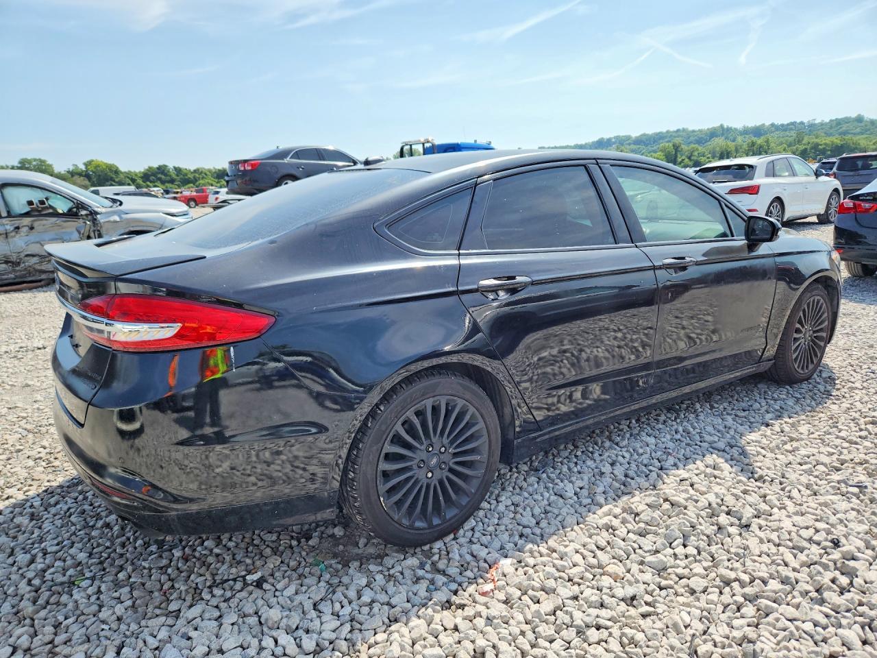 2018 Ford Fusion Titanium/Platinum Hev - Фото 3