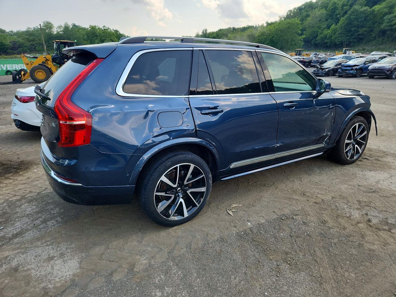 2024 Volvo Xc90 Plus - Image 3