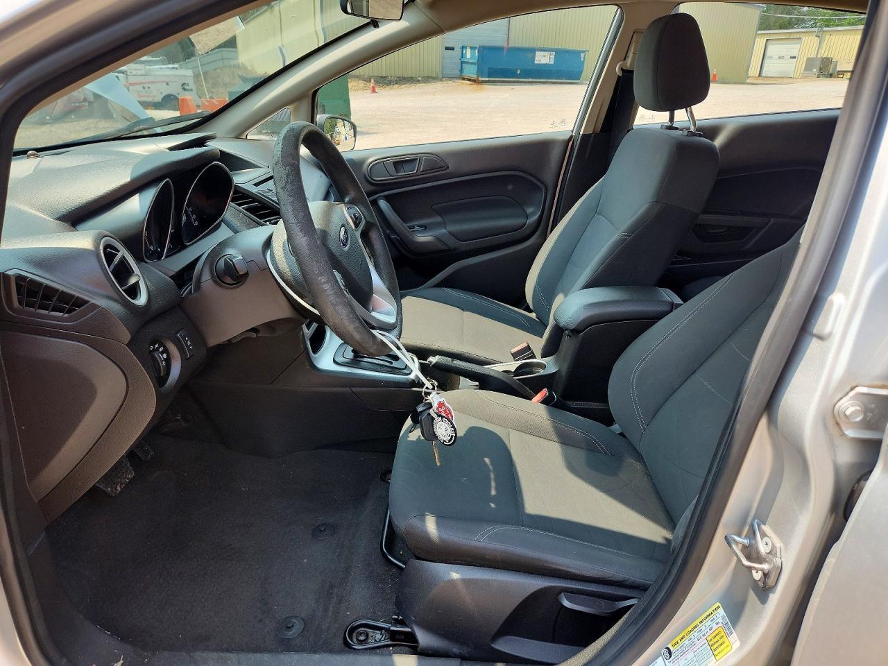 2017 Ford Fiesta Se - Фото 7