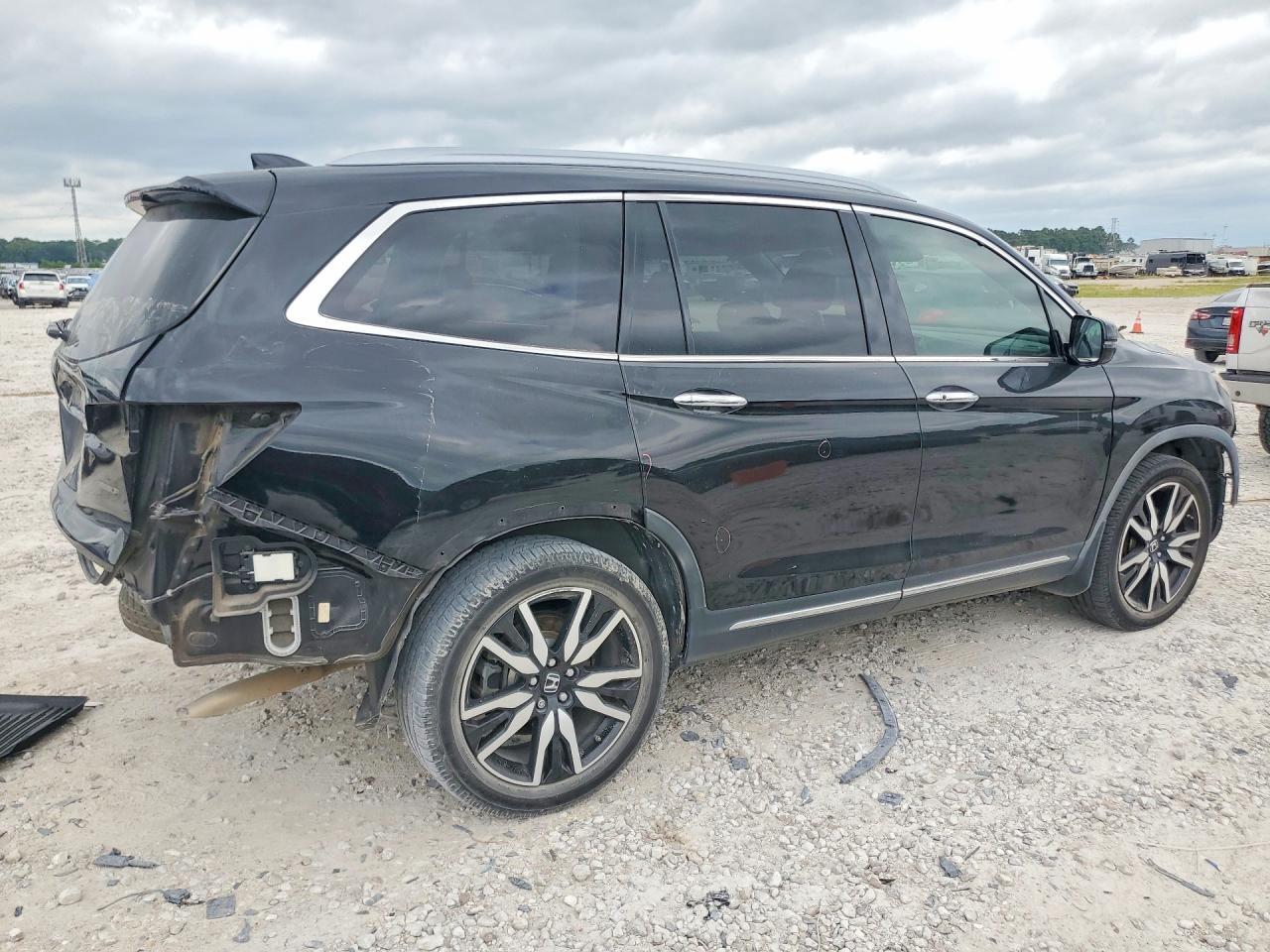 2019 Honda Pilot Touring - Фото 3